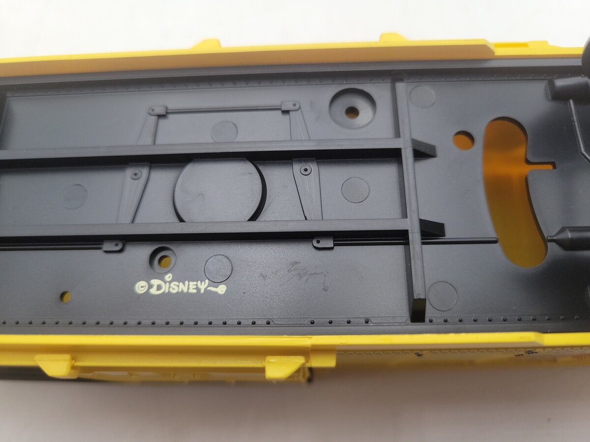 Lionel 6-25035 O Gauge 2006 Disney Holiday Boxcar #25035 EX/Box