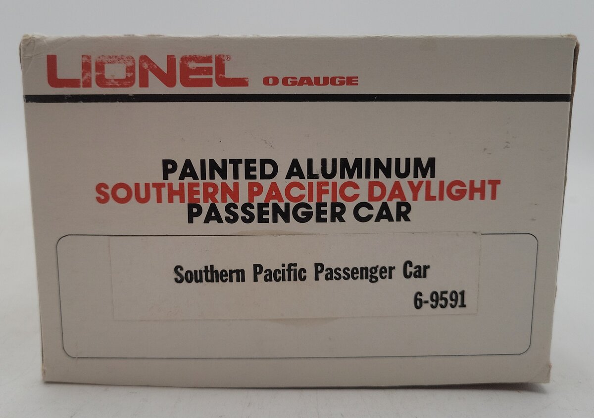 Lionel 6-9591 O Gauge Southern Pacific Daylight Aluminum Passenger Car EX/Box