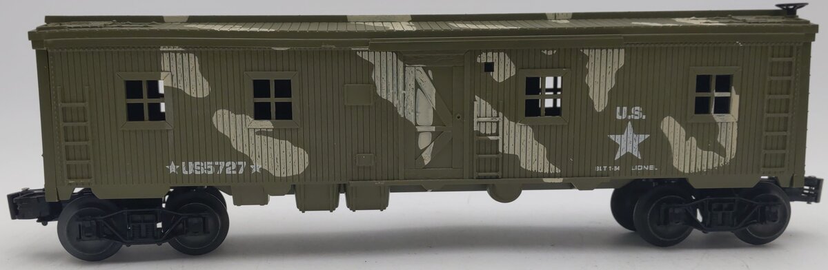 Lionel 6-5727 O Gauge US Marines Bunk Car EX/Box