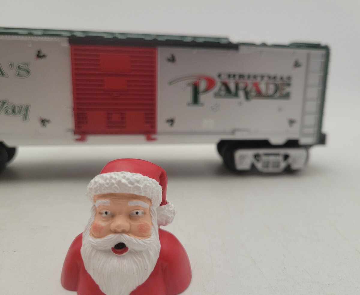 Lionel 6-36743 O Gauge Bobbing Santa Operating Boxcar LN/Box