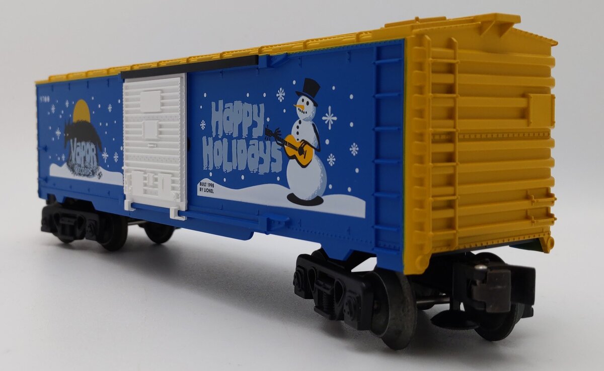 Lionel 6-26228 O-Gauge Vapor Records Holiday Boxcar #9700 LN/Box