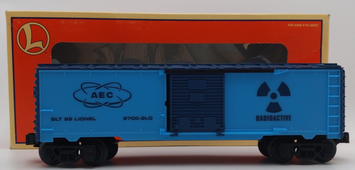 Lionel 6-26230 O Gauge AEC Blue Radioactive Glow in the Dark Boxcar LN/Box