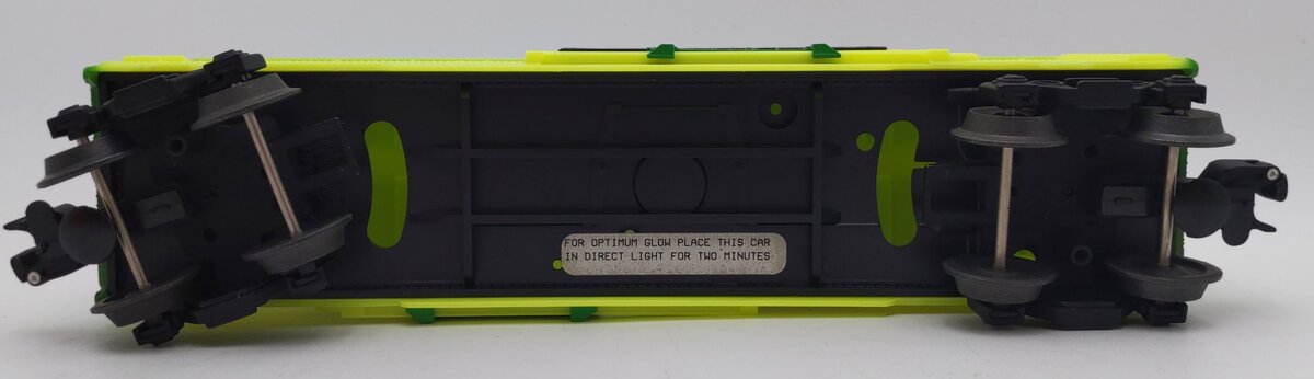 Lionel 6-26215 O Gauge AEC Glow in the Dark Boxcar LN/Box