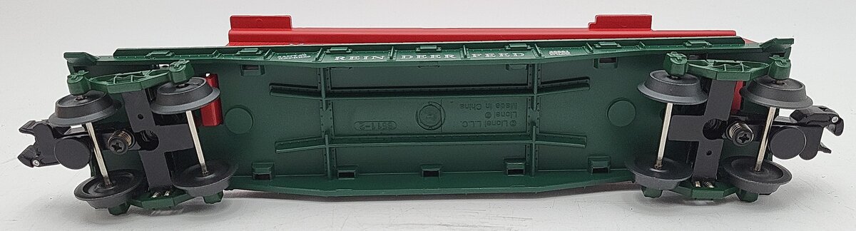 Lionel 6-26661 O Gauge Reindeer Feed Barrel Ramp Car Pack LN/Box