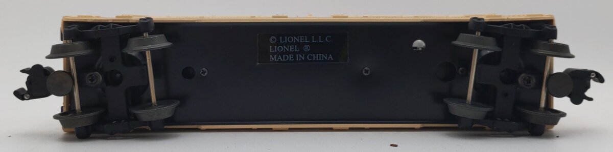 Lionel 6-19675 Lionel Model Shop Display Car with N&W J Class 600 Loco LN/Box