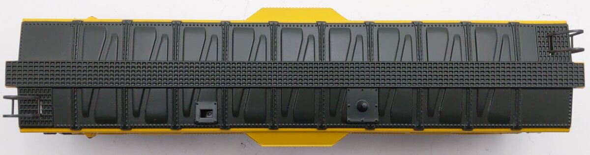 Lionel 6-9361 O Chicago & North Western Bay Window Illuminated Caboose #9361 EX/Box