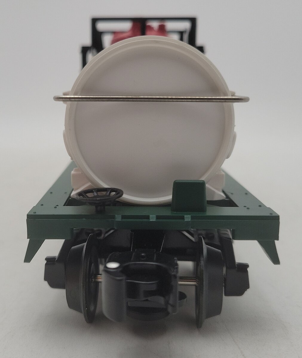 Lionel 6-26196 O Gauge Candy Cane Single Dome Tank Car #26196 LN/Box