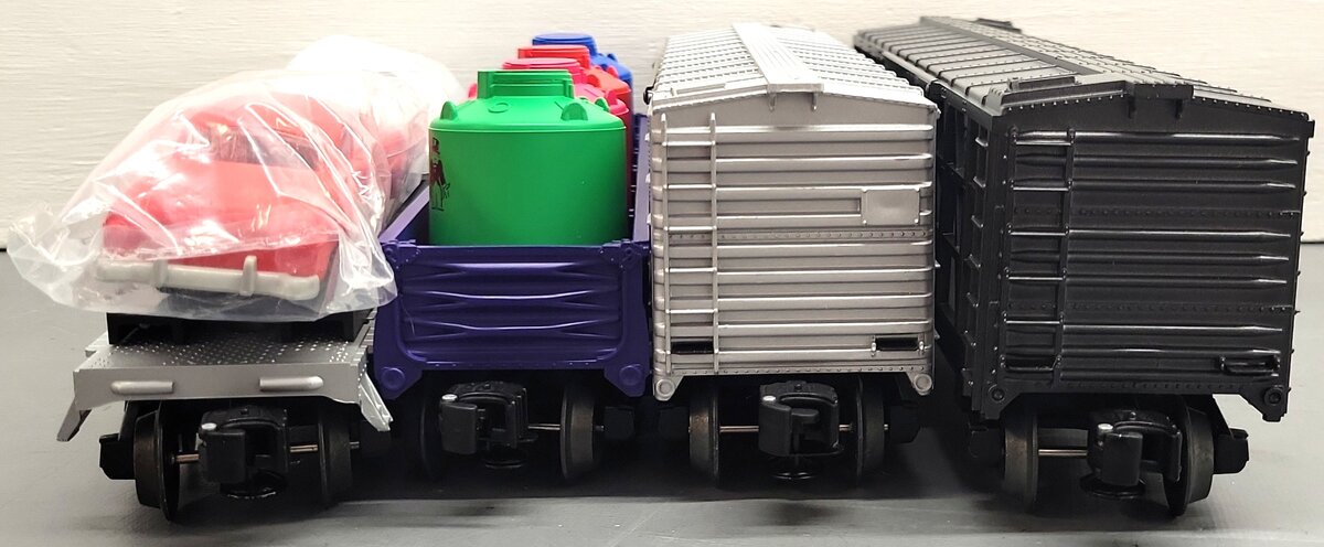 Lionel 6-52181 O Gauge Monopoly Set Two Freight Car 4-Pack EX/Box
