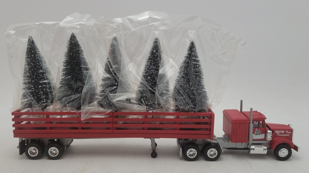 Lionel 6-24204 O Gauge Christmas Tractor Trailer with 5 Trees LN/Box
