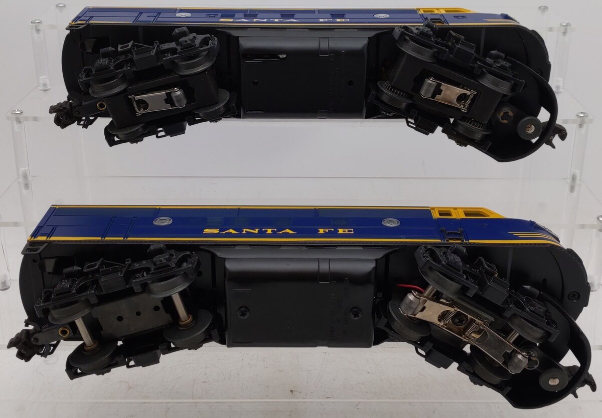 Lionel 6-18117 O Gauge Santa Fe Blue/Yellow F3 AA Diesel Set EX/Box