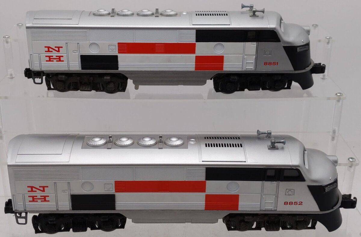 Lionel 6-8851 O Gauge New Haven F3 AA Diesel Locomotive Set #8851/8852 EX/Box