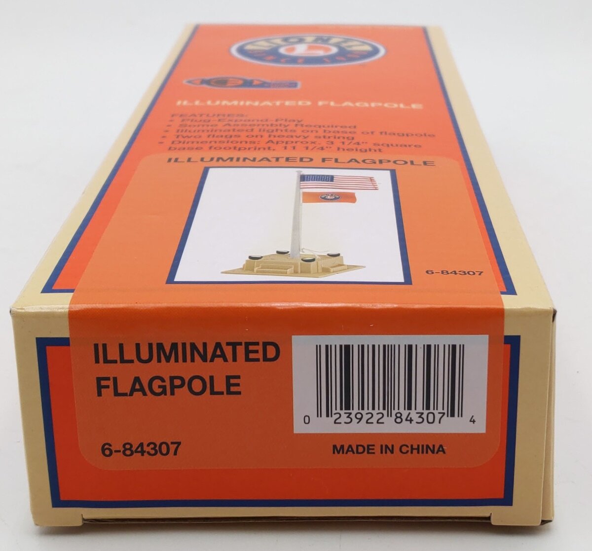 Lionel 6-84307 O Lionel Illuminated Flagpole with Flag NIB