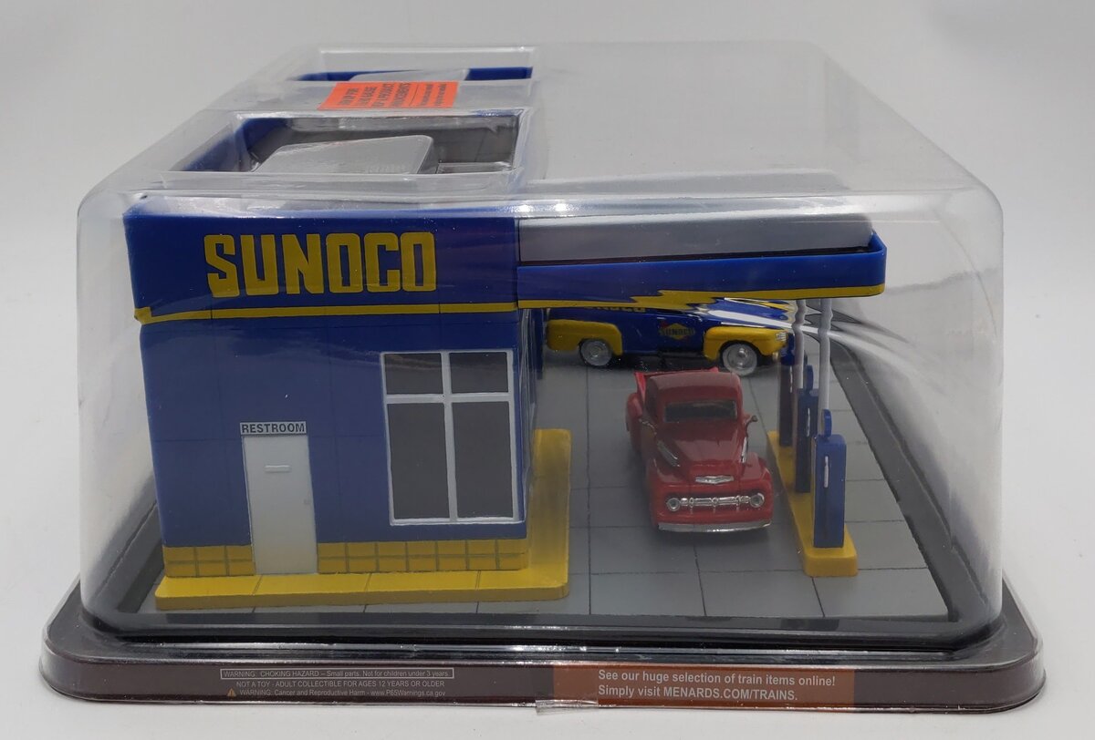 Menards 275-9288 O Gauge Prebuilt SUNOCO Station NIB