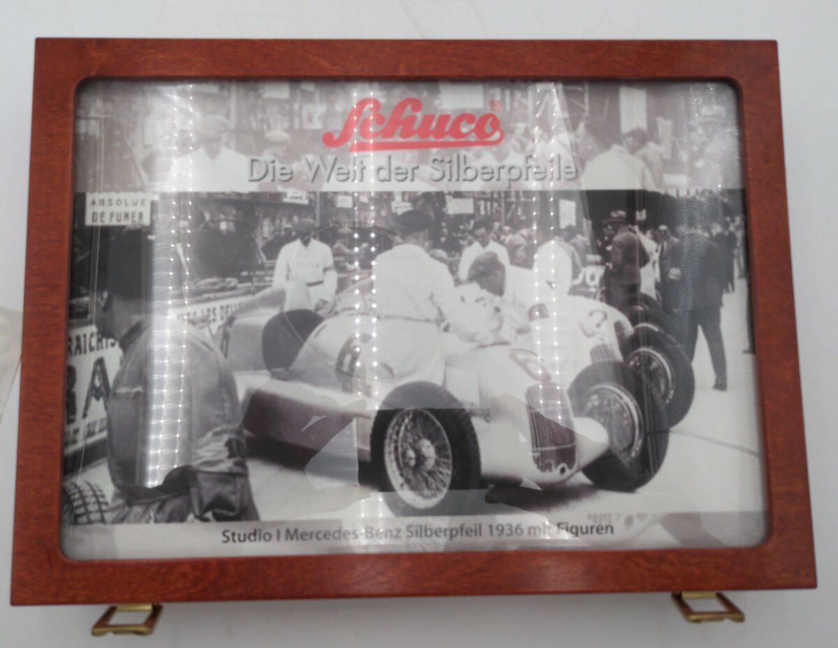 Schuco 1005 1:18 Scale Diecast Mercedes-Benz Silberpfeil 1936 MT/Box