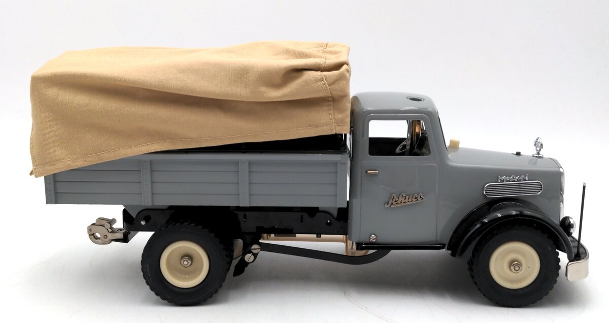 Schuco 00202 1:18 Scale Diecast Kipp Lastwagen mit Plane NIB