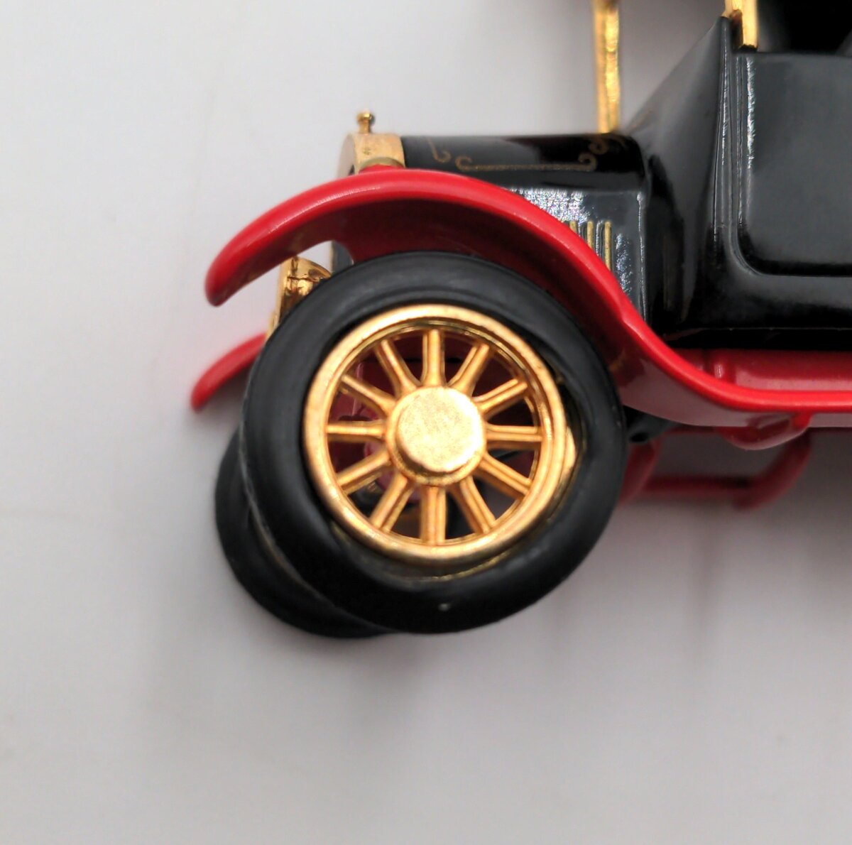 Matchbox YYM38030 1:43 Scale Diecast 1926 Ford Model TT EX/Box