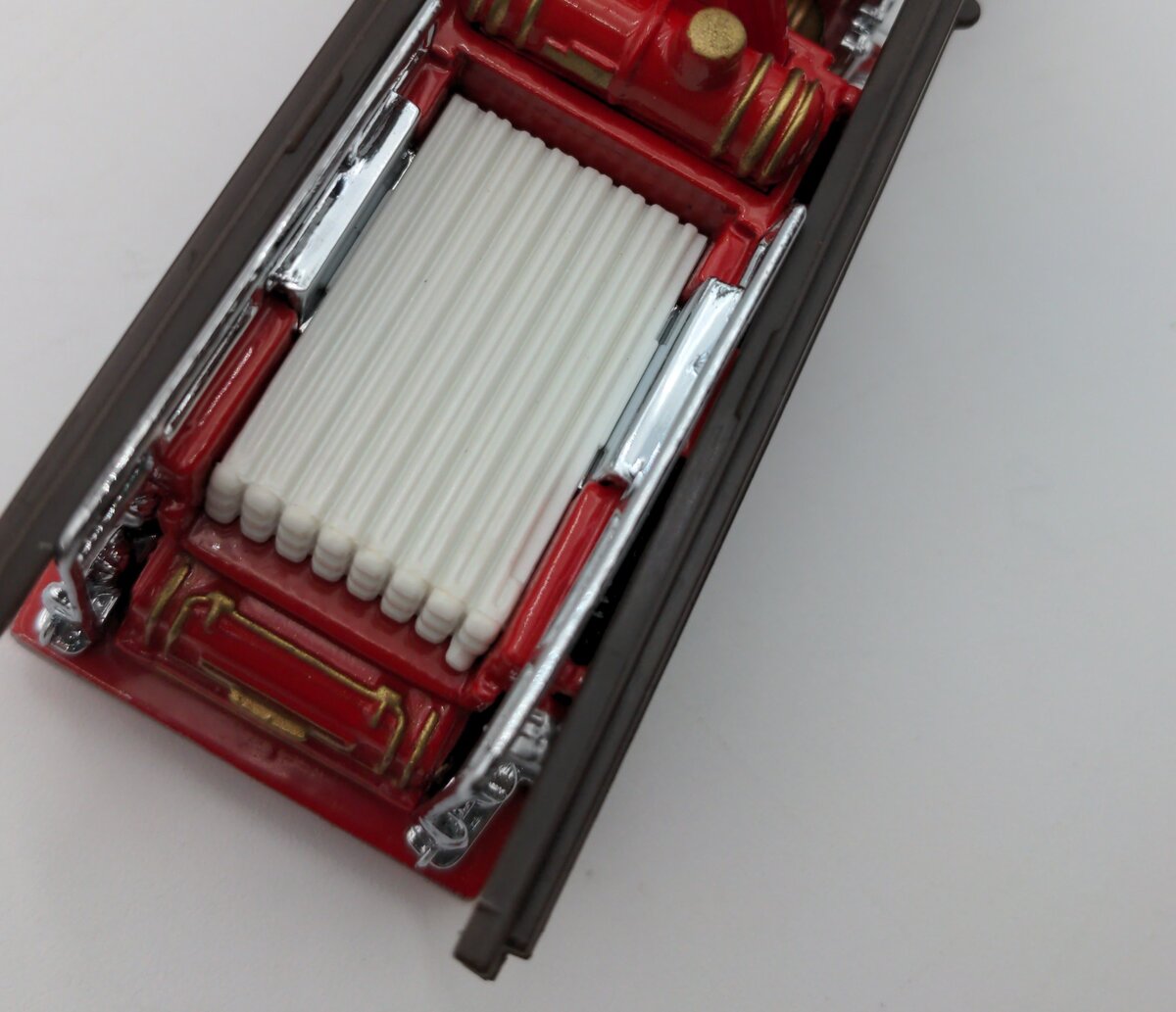 Matchbox YFE01 1:43 Scale Diecast Models of Yesteryear 1920 Mack AC Fire Engine EX/Box