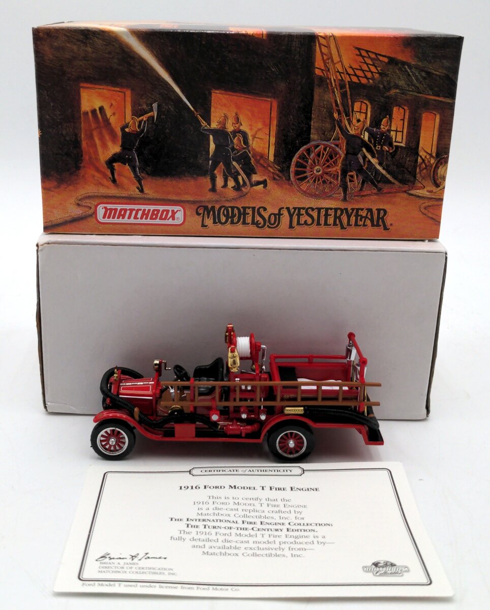 Matchbox YFE22-M 1:43 Scale Diecast 1916 Ford Model T Fire Engine NIB