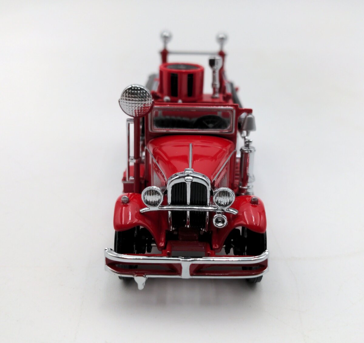 Matchbox YFE09-M 1:43 Scale Diecast 1932 Ford Model AA Open Cab Fire Engine NIB