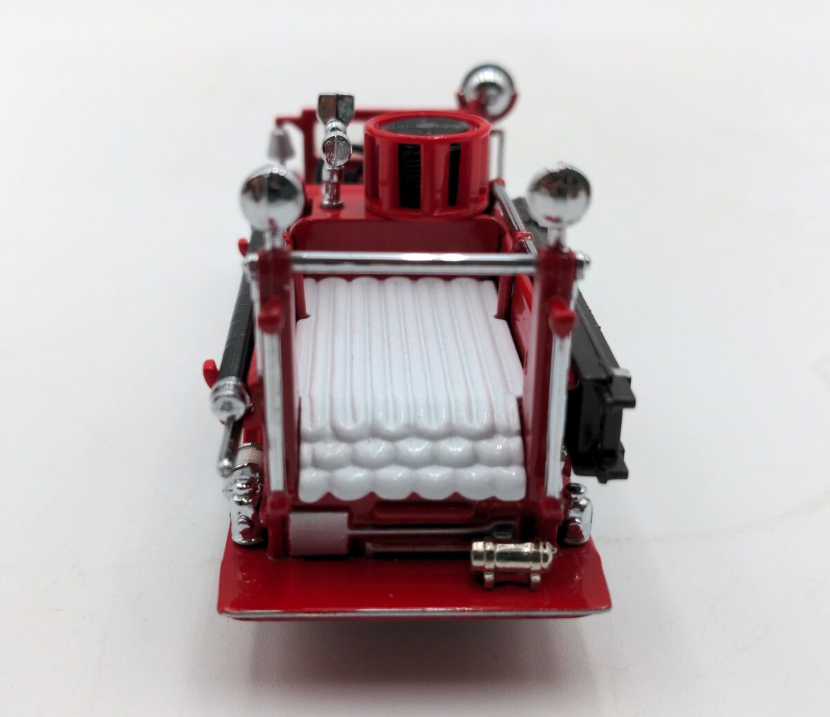 Matchbox YFE09-M 1:43 Scale Diecast 1932 Ford Model AA Open Cab Fire Engine NIB