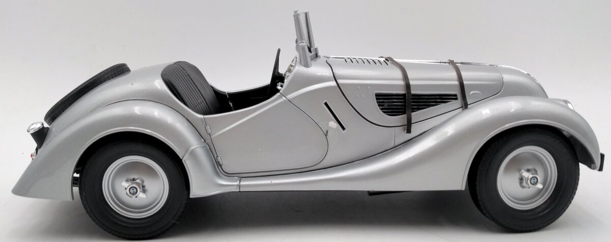 Premium ClassiXXs 10100 1:12 Scale Diecast 1936 BMW 328 Roadster NIB