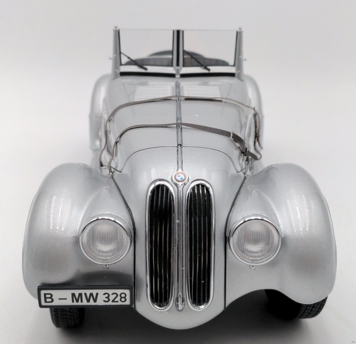 Premium ClassiXXs 10100 1:12 Scale Diecast 1936 BMW 328 Roadster NIB
