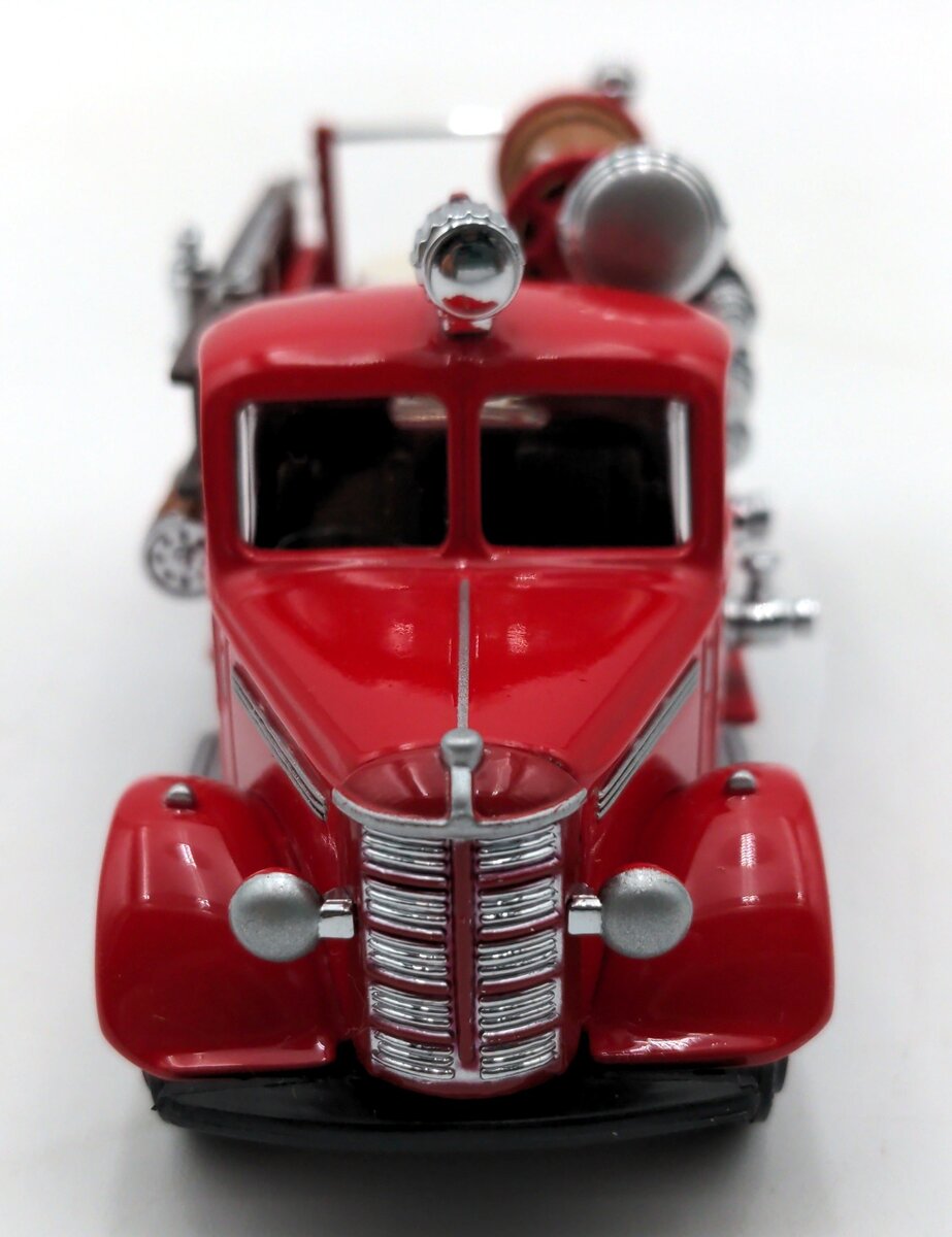 Matchbox YFE17-M 1:43 Scale Diecast 1939 Bedford Pump & Hose Truck NIB