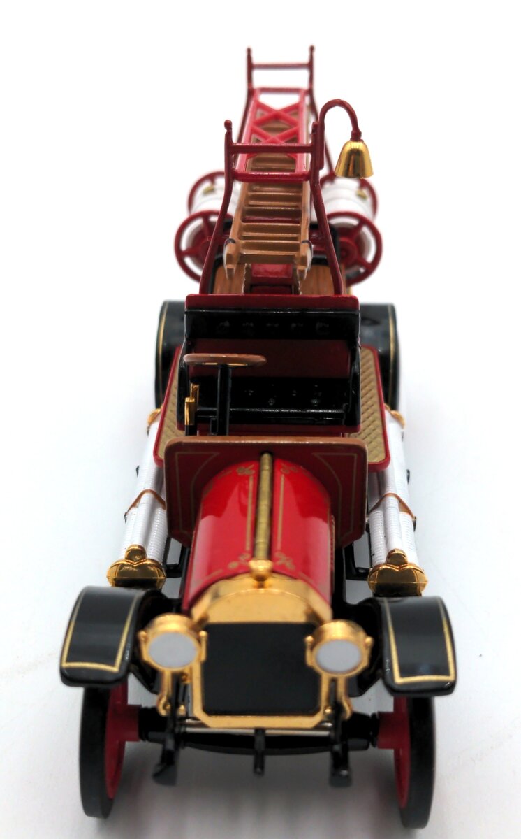 Matchbox YFE20-M 1:43 Scale Diecast 1912 Mercedes-Benz Fire Engine NIB