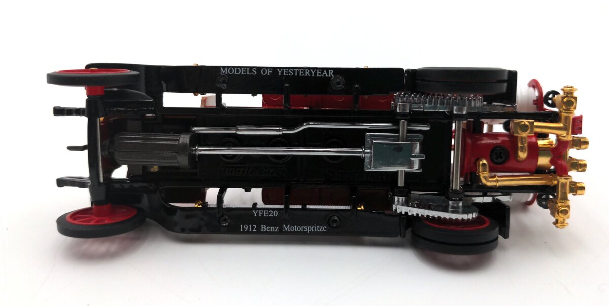 Matchbox YFE20-M 1:43 Scale Diecast 1912 Mercedes-Benz Fire Engine NIB