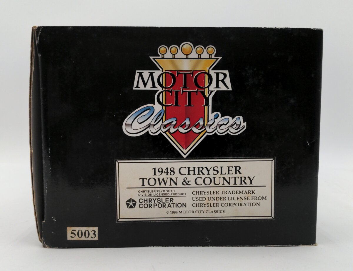 Motor City 5003 1:18 Scale Diecast 1948 Chrysler Town & Country NIB