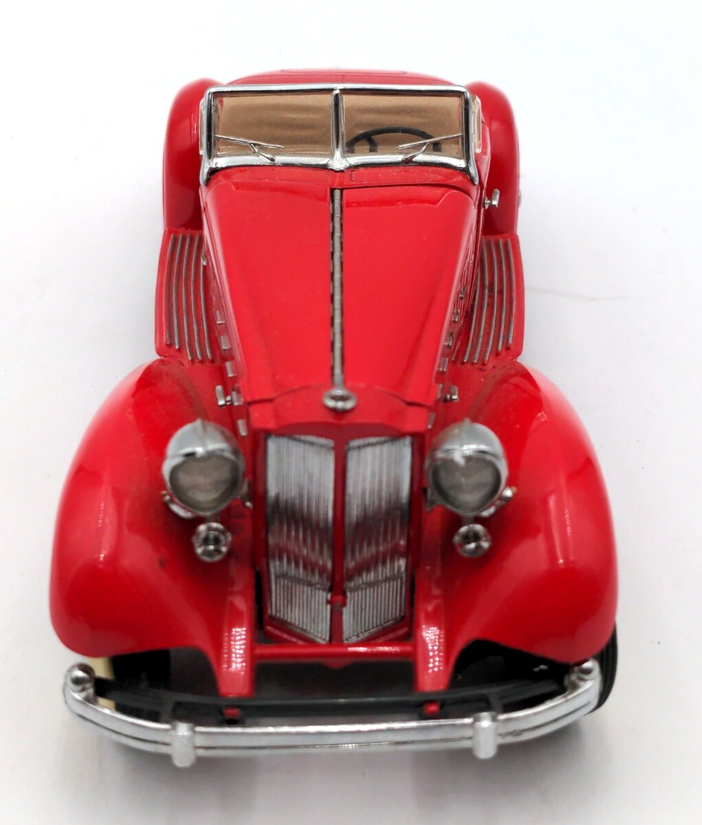 Danbury Mint 1934 1:24 1934 Packard V12 Lebaron Speedster VG/Box