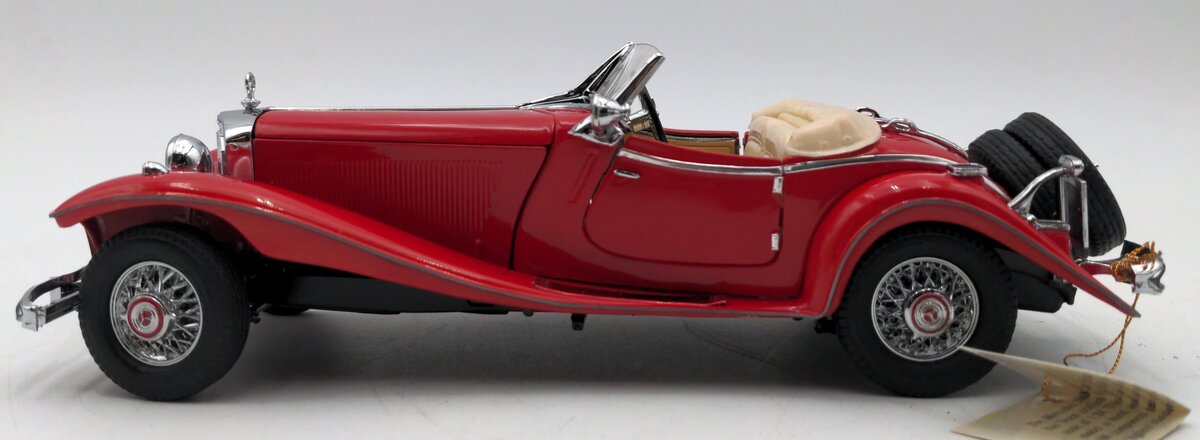 Franklin Mint B11EY72 1:24 Scale 1935 Mercedes-Benz Roadster NEW