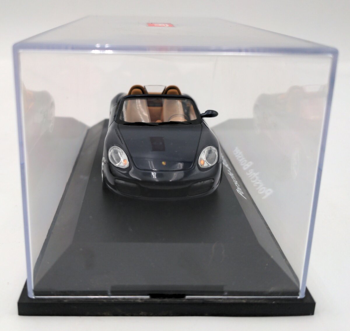 Schuco 04702 Porsche Boxster VG/Box