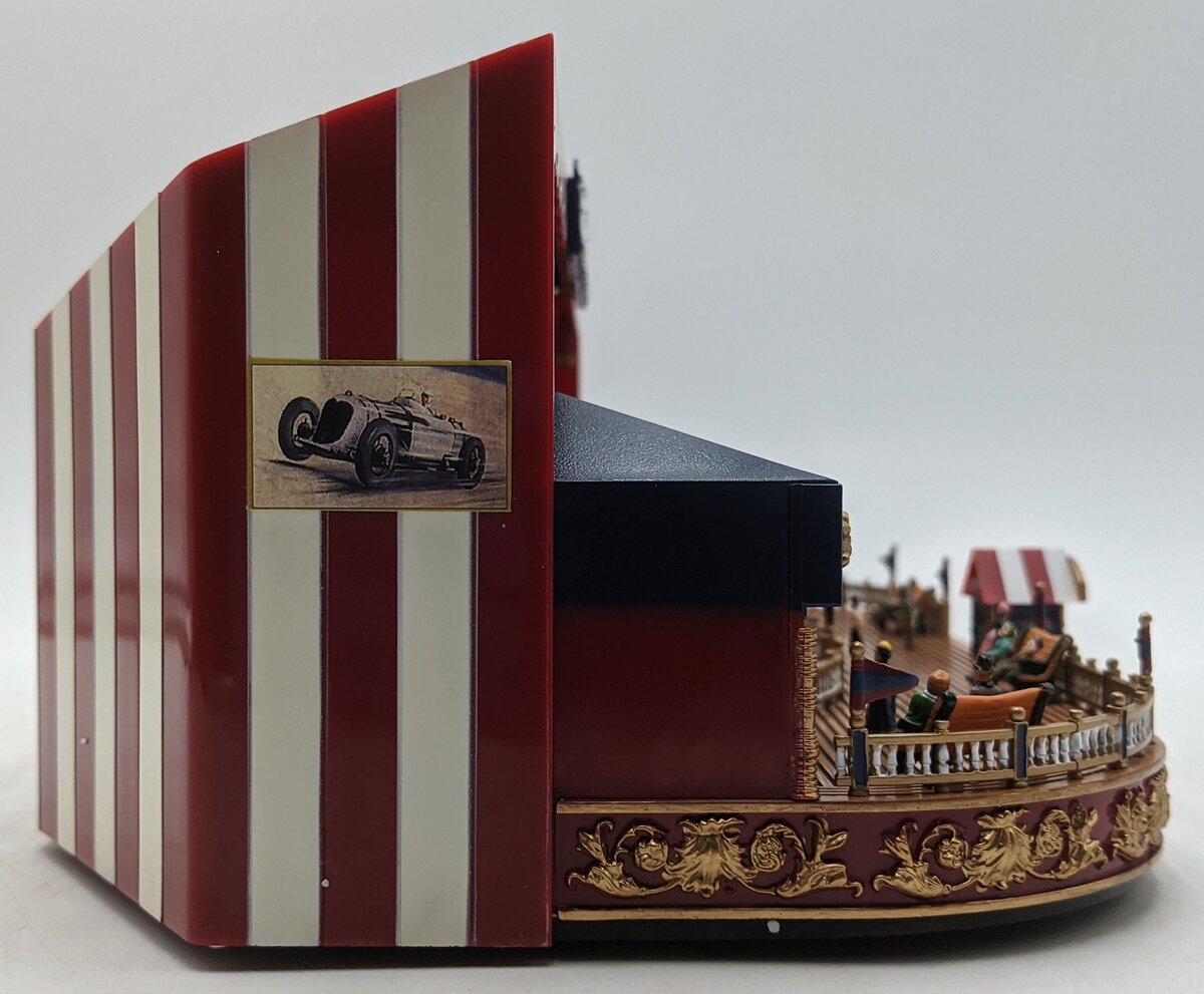 Mr. Christmas 747-170 0326411 World's Fair Bump & Go Animated Musical VG/Box