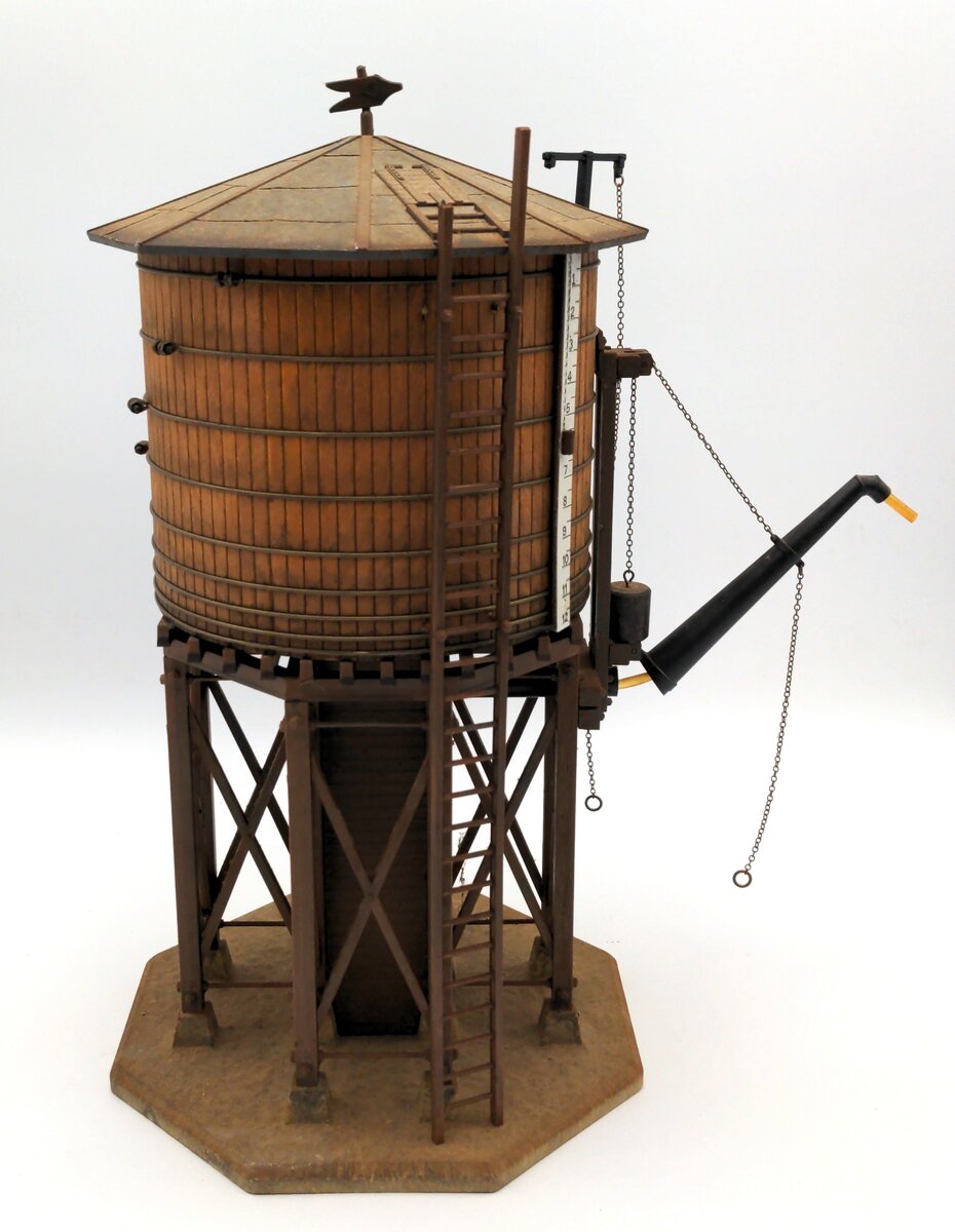 Pola 923 G Scale Water Tower Kit- Assembled VG/Box