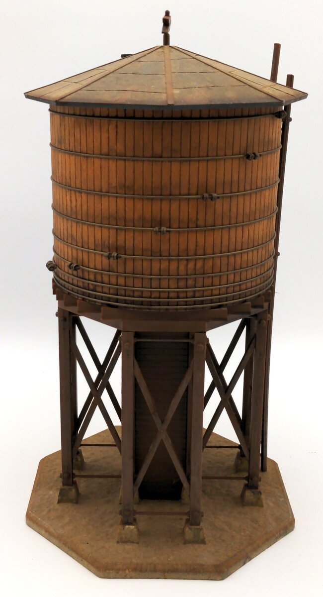 Pola 923 G Scale Water Tower Kit- Assembled VG/Box