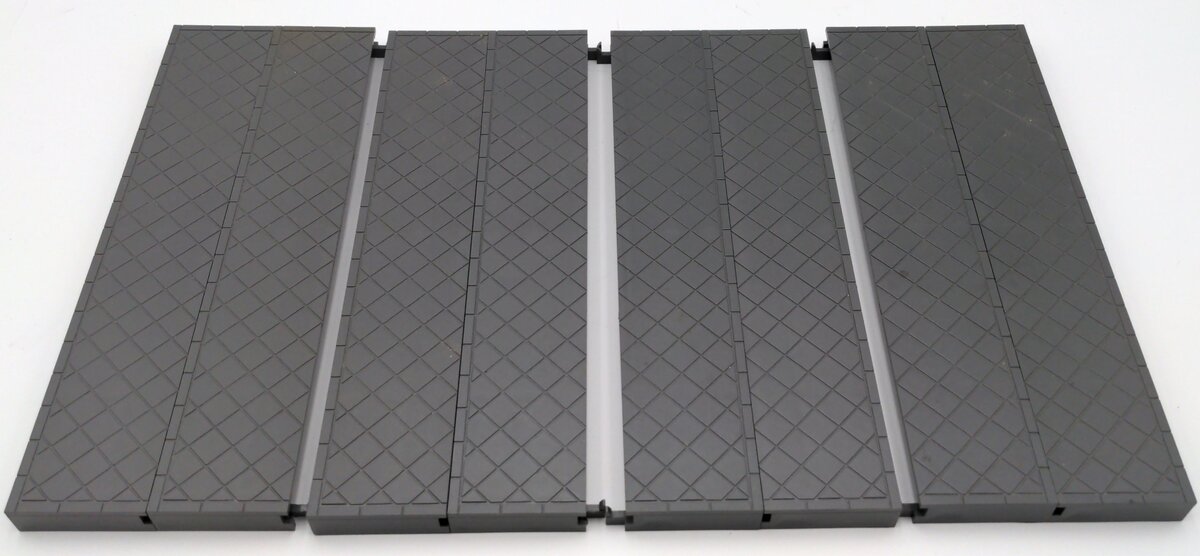 LGB 5034 G Scale Gray Plastic Platform Set VG/Box