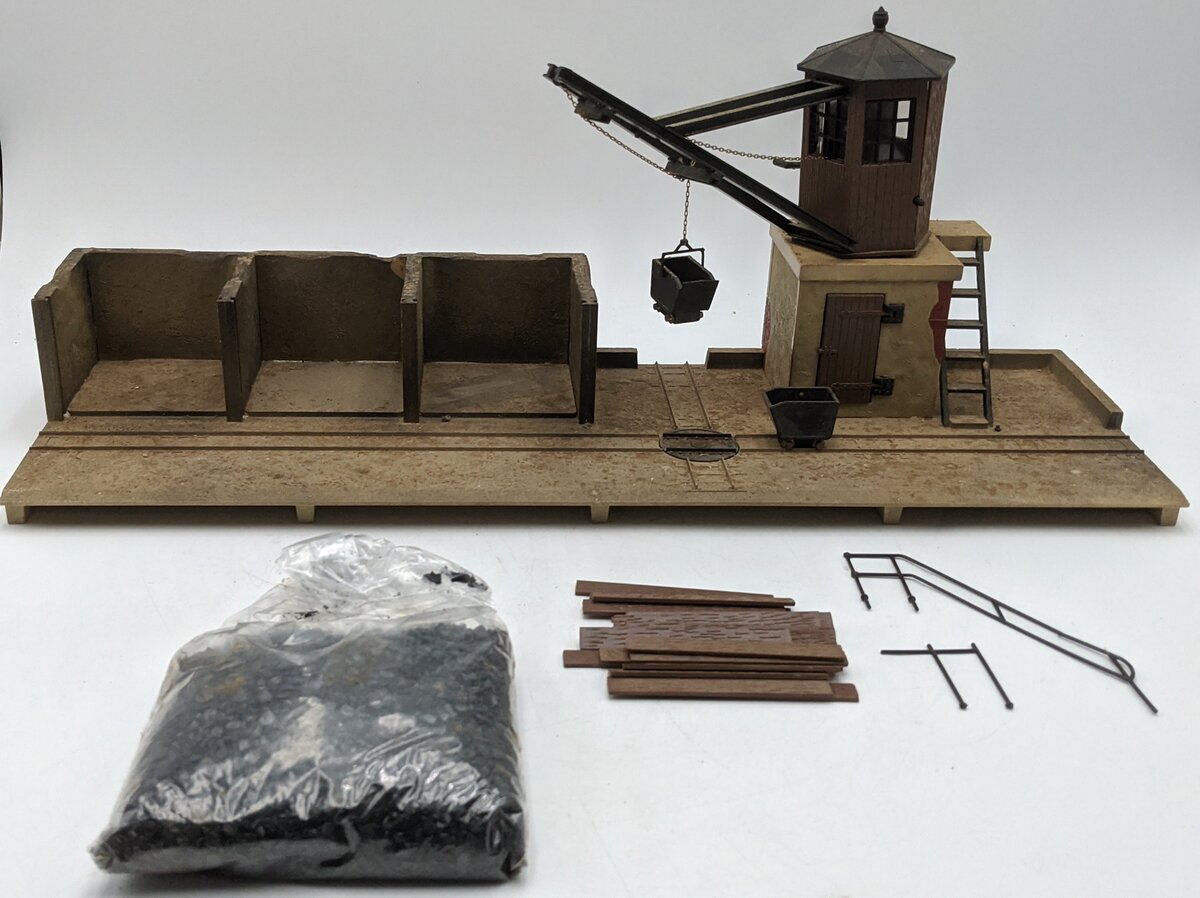 Pola 920 G Scale Coaling Station Kit