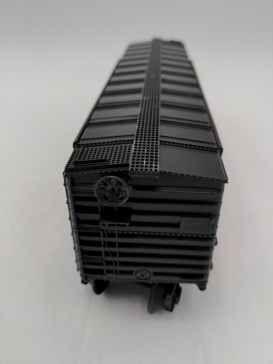 Lionel 6-9210 O Gauge Baltimore & Ohio Automobile Boxcar w/Orange Doors VG/Box
