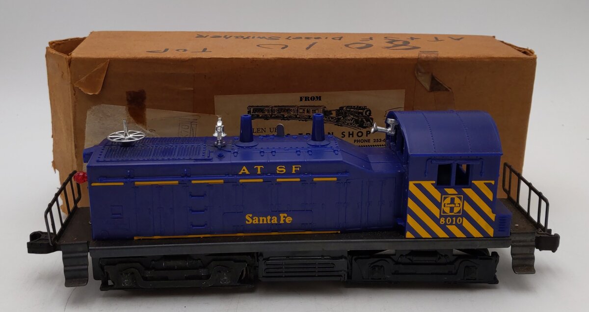 Lionel 6-8010 O Gauge Santa Fe AT&SF NW2 Diesel Locomotive #8010 LN/Box