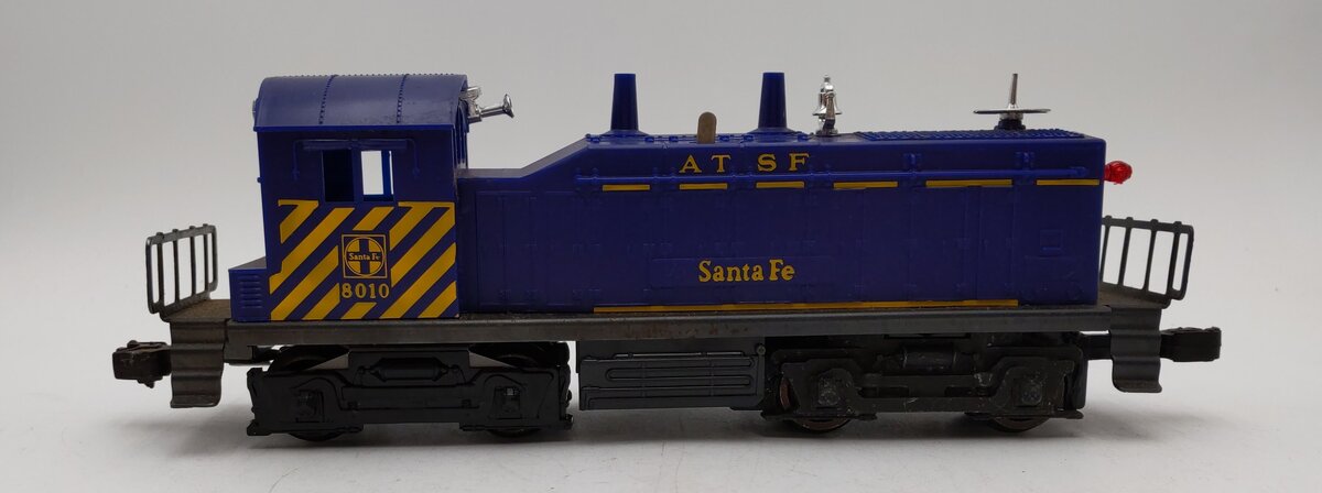 Lionel 6-8010 O Gauge Santa Fe AT&SF NW2 Diesel Locomotive #8010 LN/Box