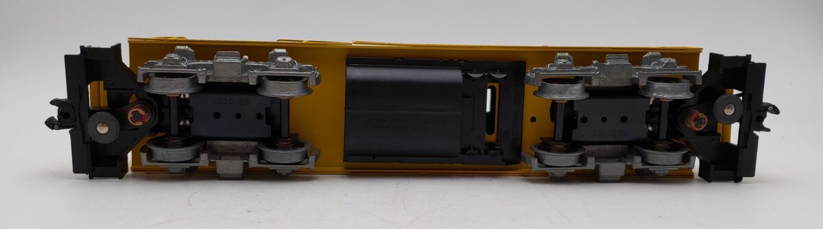 Lionel 6-8756 O Gauge Santa Fe U36B Dummy Unit Diesel Locomotive LN/Box