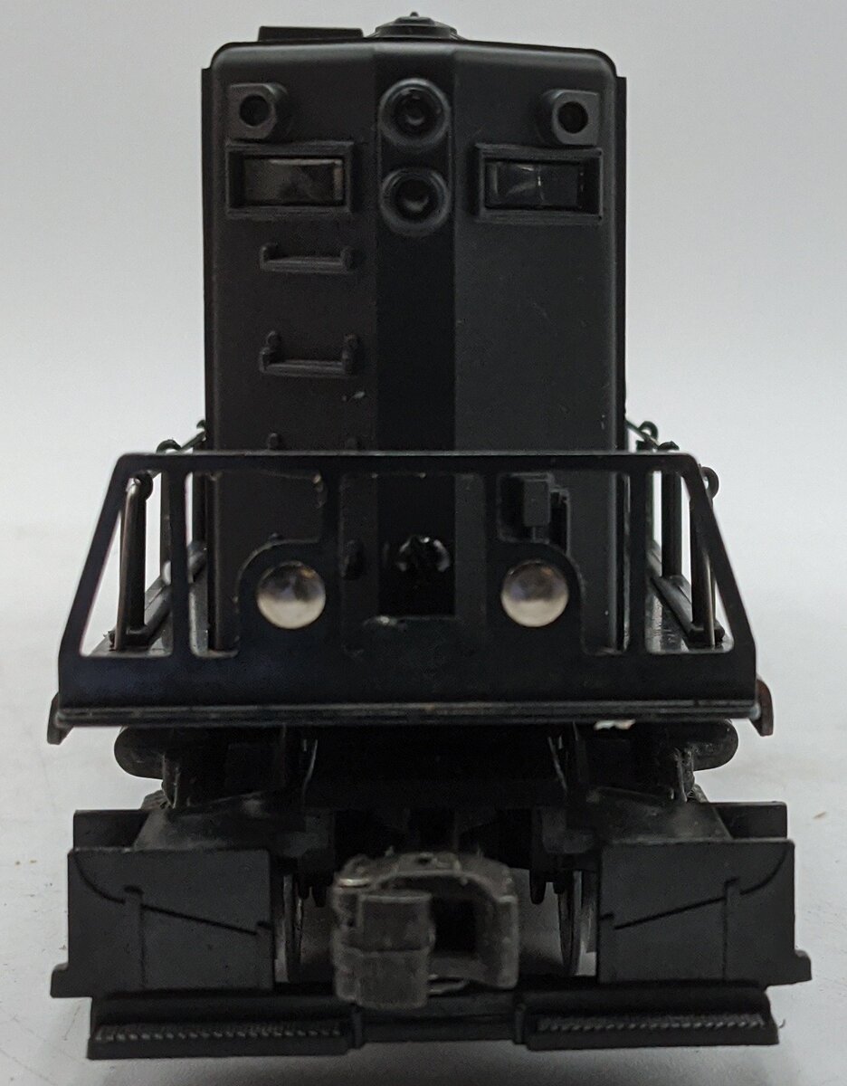 Lionel 6-8367 O Gauge Long Island GP20 Non-Powered Diesel Locomotive VG/Box
