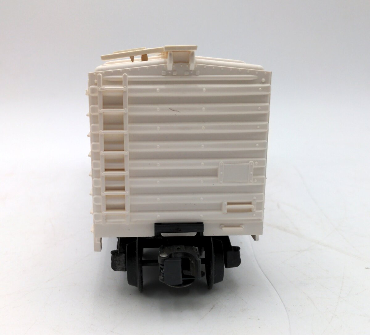 Lionel 6-9802 O Gauge Miller High Life Reefer Car #9802 EX/Box