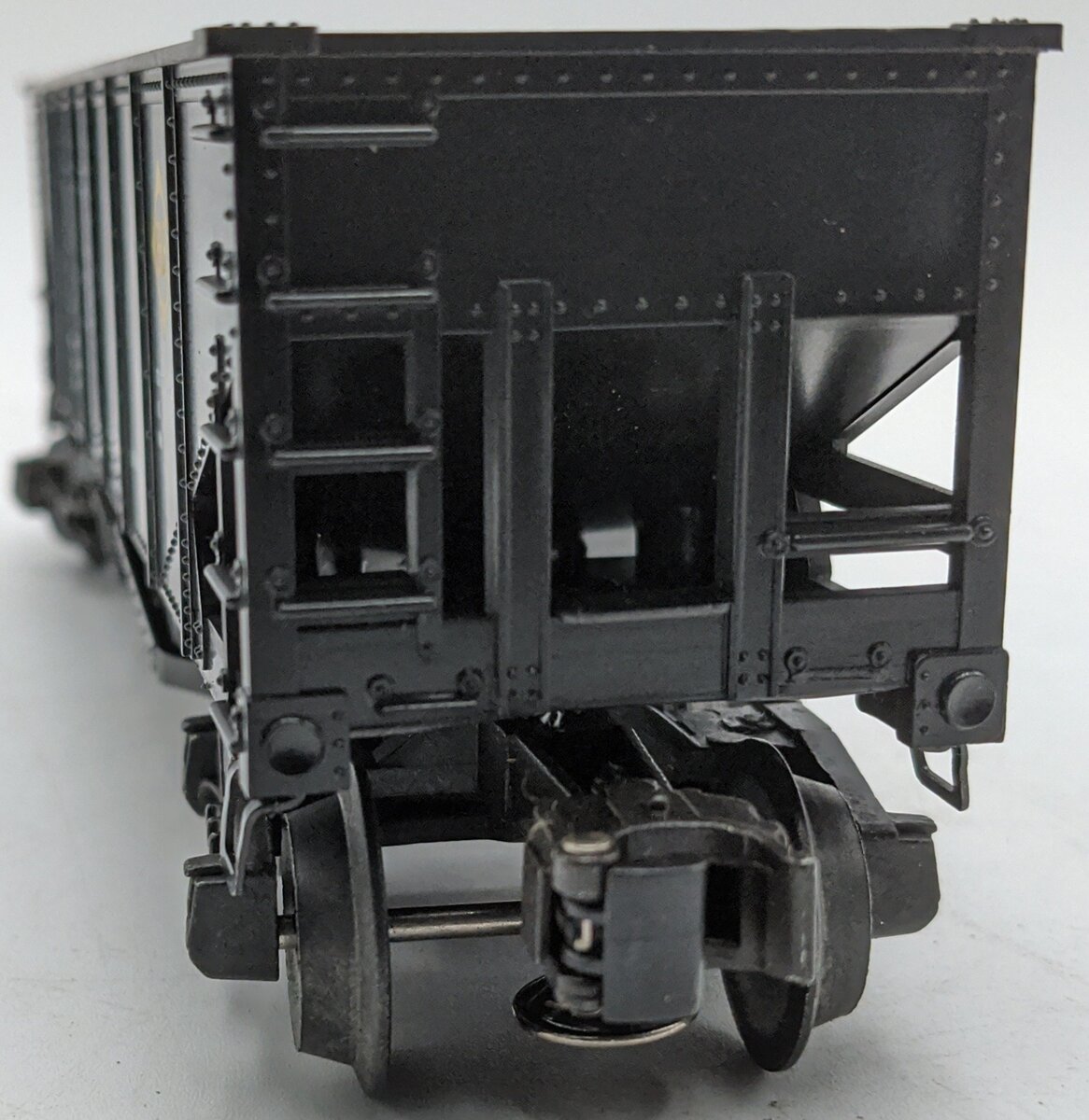 Lionel 6-6117 O Gauge Erie Operating Hopper #6117 NIB