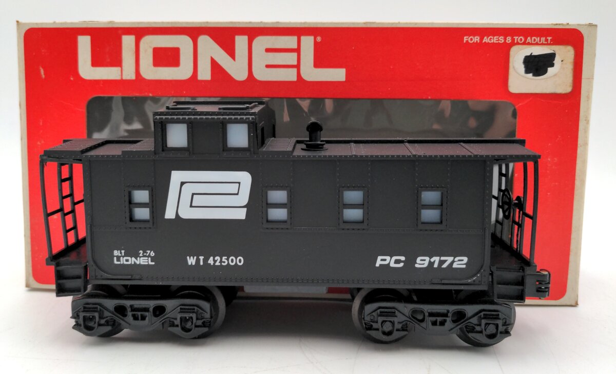 Lionel 6-9172 O Gauge Penn Central Lighted Caboose #9172 EX/Box