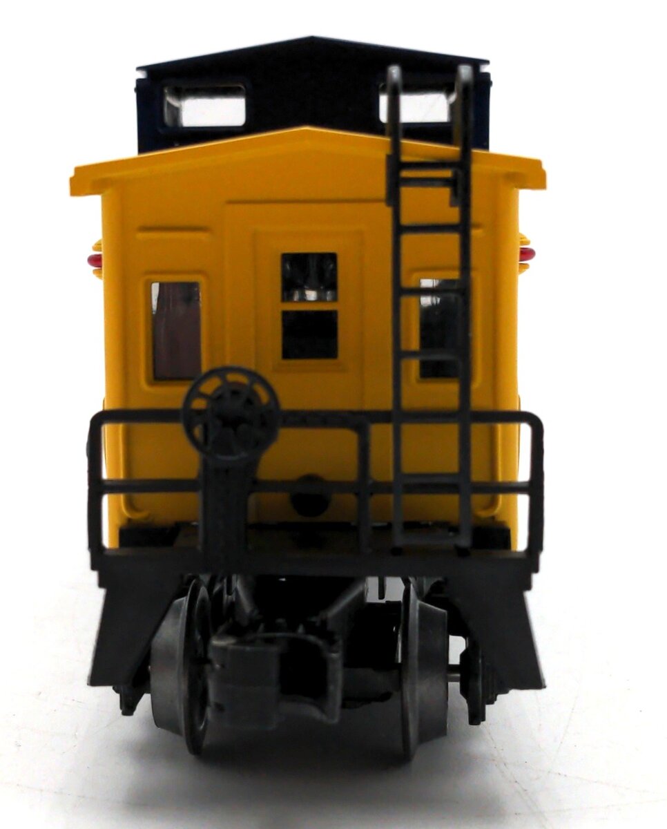 Lionel 6-6903 O Gauge Santa Fe Extended Vision Caboose LN/Box