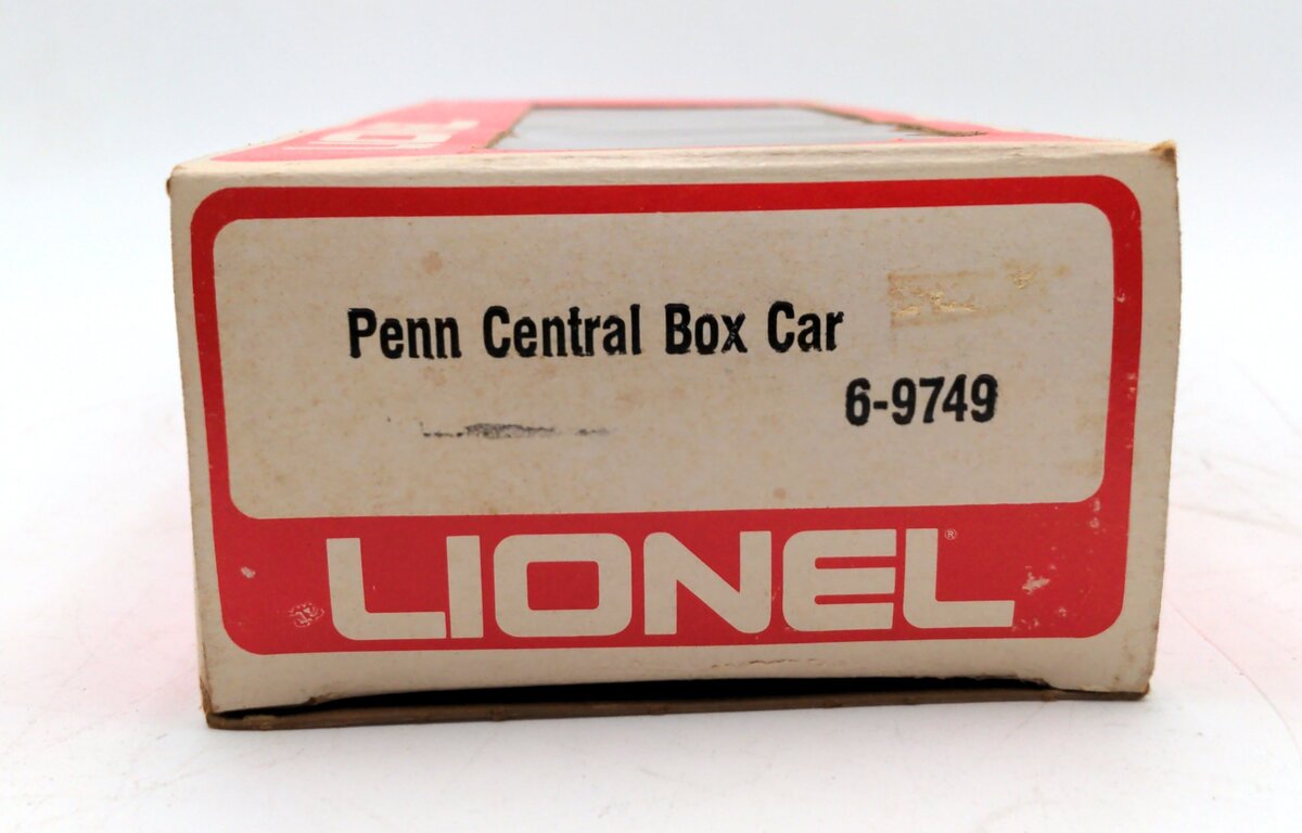 Lionel 6-9749 O Gauge Penn Central Boxcar #9749 EX/Box