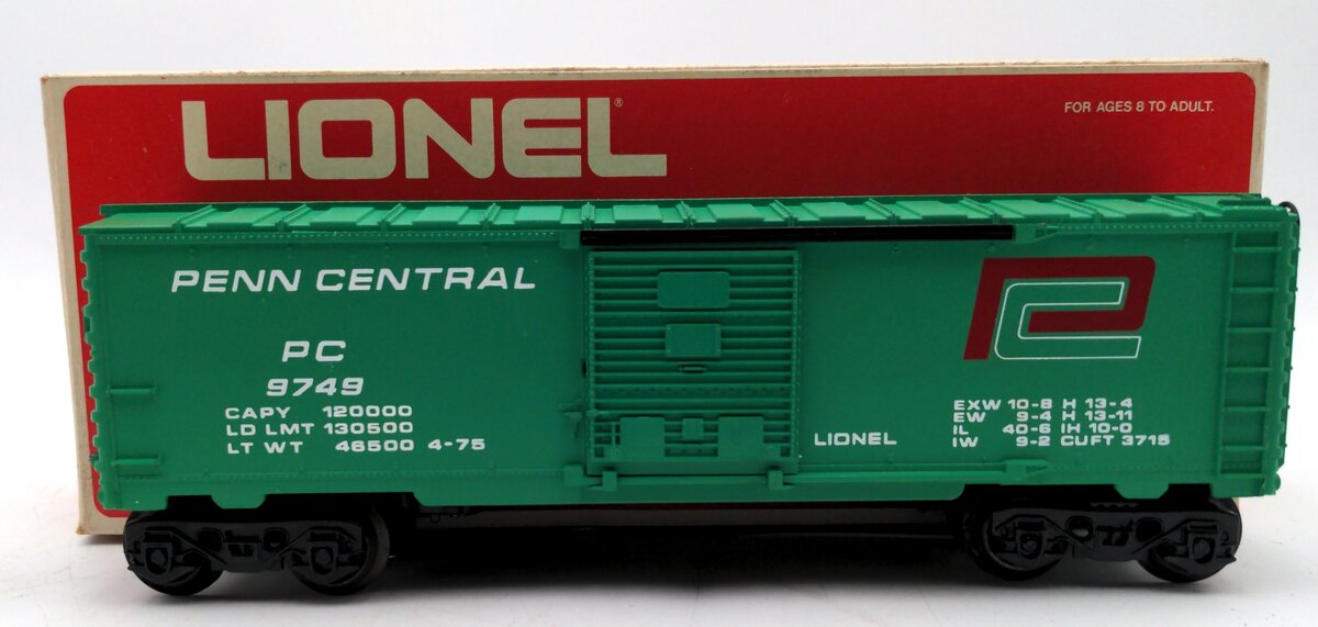 Lionel 6-9749 O Gauge Penn Central Boxcar #9749 EX/Box