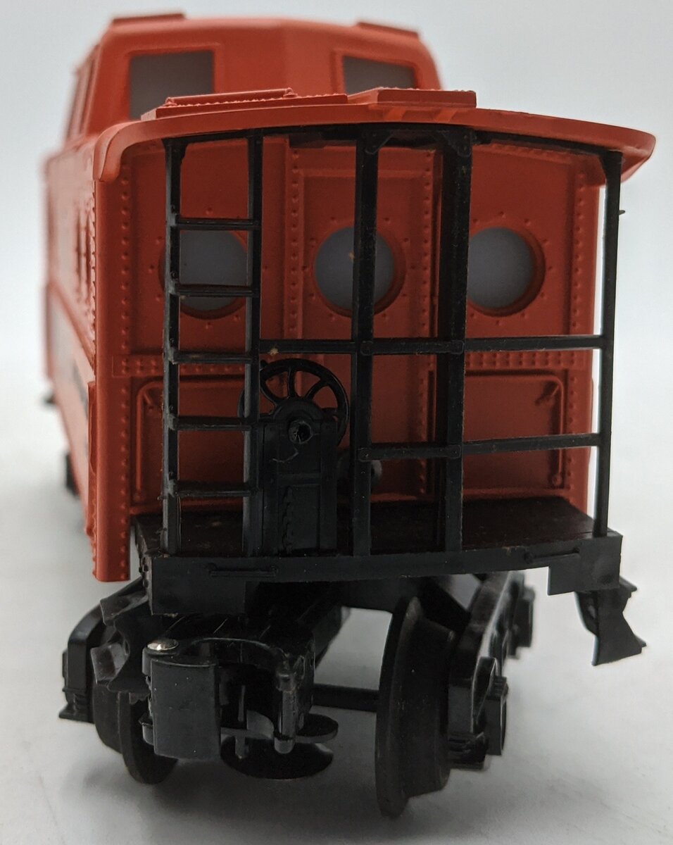 Lionel 6-9160 Illinois Central N5C Lighted Caboose